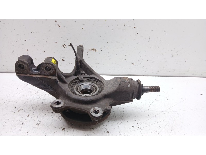 Recambio de mangueta delantera derecha para peugeot 3008 i monospace (0u_) 1.2 referencia OEM IAM 364796  