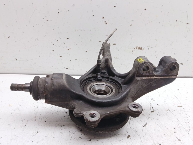Recambio de mangueta delantera izquierda para peugeot 3008 i monospace (0u_) 1.2 referencia OEM IAM 364696  