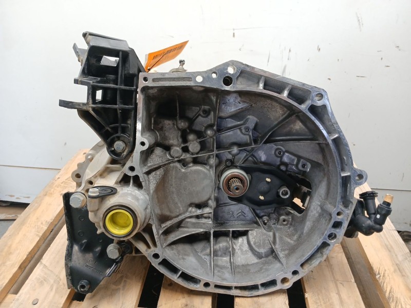 Recambio de caja cambios para citroën c3 iii (sx) 1.2 vti 82 lpg referencia OEM IAM 20A701  