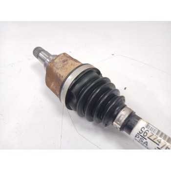 Recambio de transmision delantera izquierda para citroën c3 iii (sx) 1.2 vti 82 lpg referencia OEM IAM 9677476580  