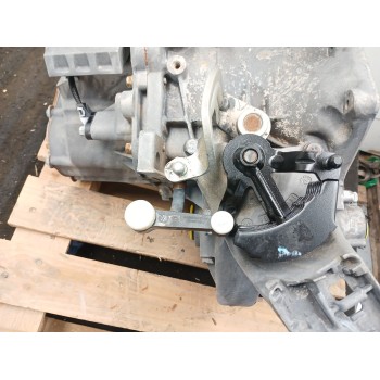 Recambio de despiece caja cambios para citroën c3 iii (sx) 1.2 thp 110 referencia OEM IAM 20XT02  