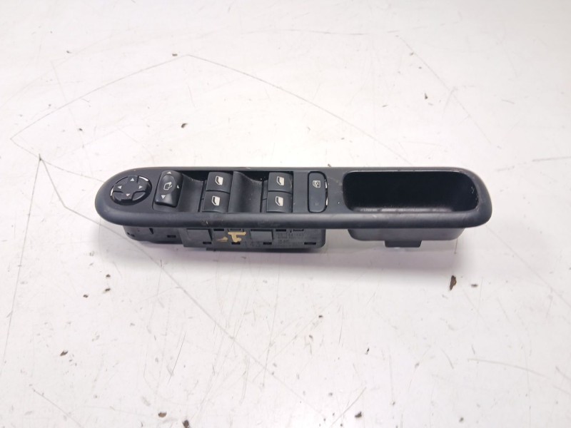 Recambio de mando elevalunas delantero izquierdo para peugeot 3008 i monospace (0u_) 1.2 referencia OEM IAM 6490X6  