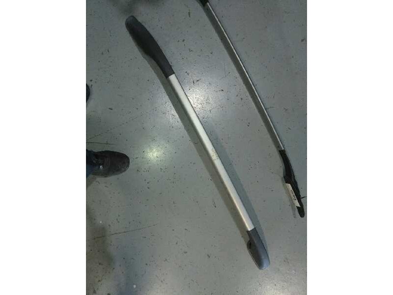 Recambio de barras porta equipaje para dacia sandero laureate music referencia OEM IAM  X1 UNIDAD IZQUIERDA