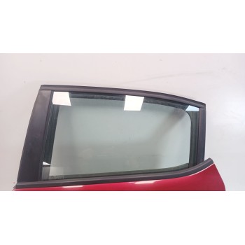 Recambio de puerta trasera izquierda para citroën c3 iii (sx) 1.2 vti 82 lpg referencia OEM IAM 9812254980  