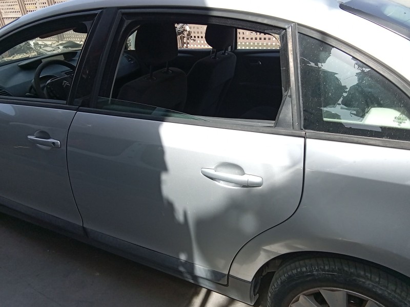Recambio de puerta trasera izquierda para citroën c4 i sedán 1.6 hdi referencia OEM IAM 9006L3  