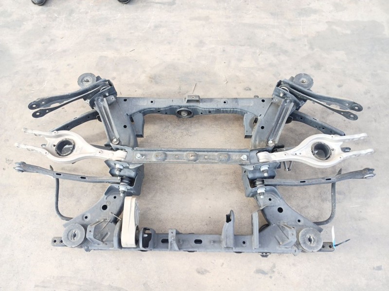 Recambio de puente trasero para kia ev6 (cv) 77 referencia OEM IAM 55405CV000  