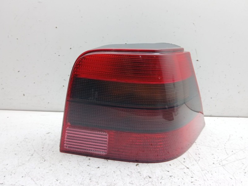 Recambio de piloto trasero derecho para volkswagen golf iv (1j1) 1.9 tdi referencia OEM IAM 1J6945096R  
