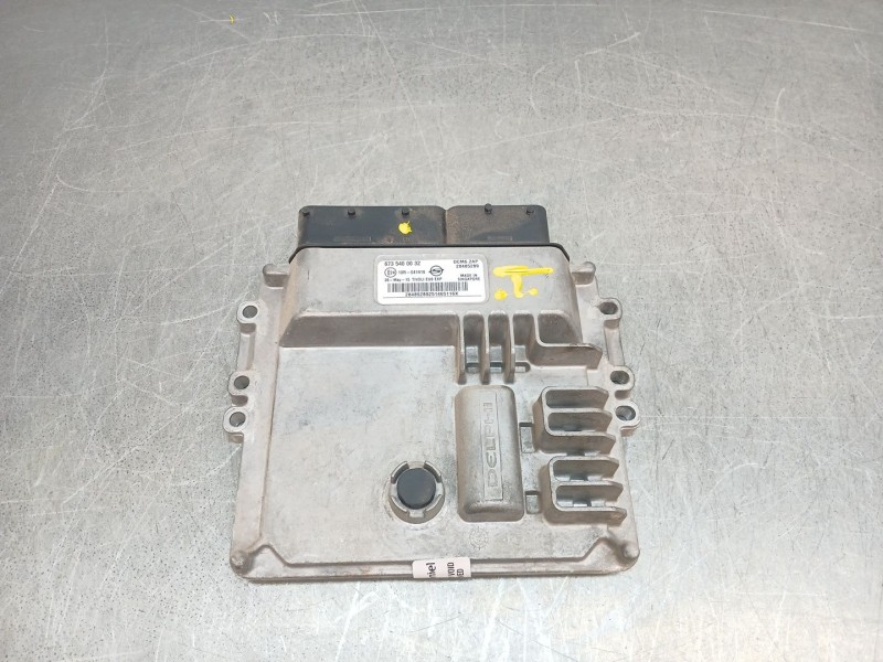 Recambio de centralita motor uce para ssangyong tivoli limited 4x2 referencia OEM IAM 6735400032  