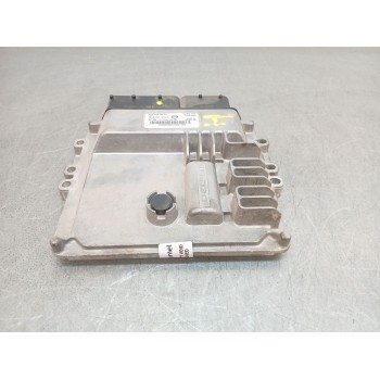Recambio de centralita motor uce para ssangyong tivoli limited 4x2 referencia OEM IAM 6735400032  