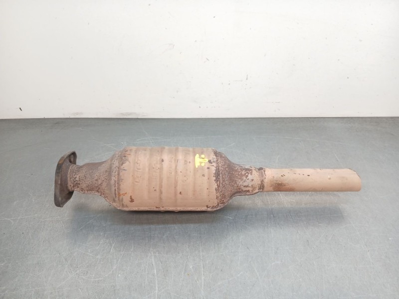 Recambio de catalizador para skoda felicia ii (6u1) 1.3 referencia OEM IAM 6u0131701f  