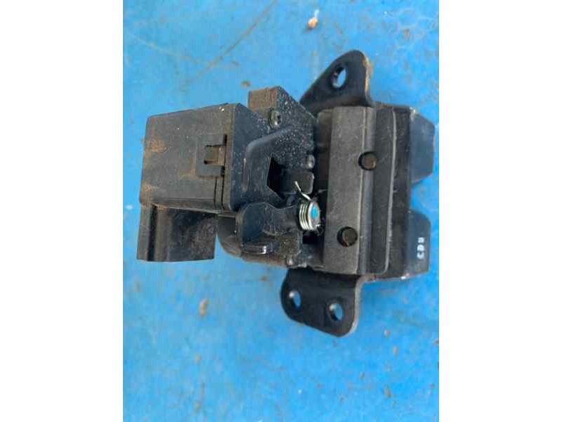 Recambio de cerradura maletero / porton para kia cee´d sporty wagon ex referencia OEM IAM   