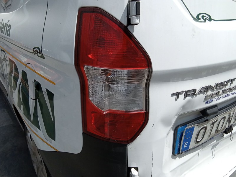 Recambio de piloto trasero izquierdo para ford transit courier b460 furgoneta/monovolumen 1.5 tdci referencia OEM IAM 2069626  
