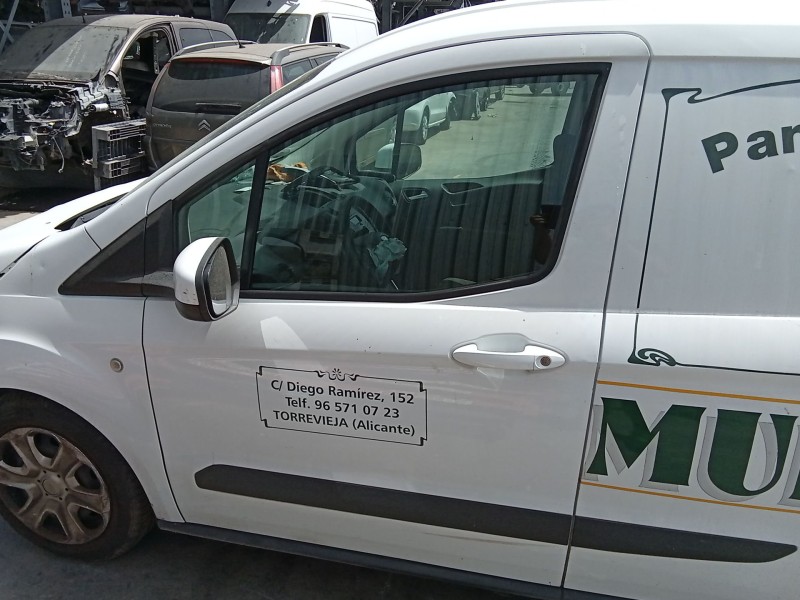 Recambio de puerta delantera izquierda para ford transit courier b460 furgoneta/monovolumen 1.5 tdci referencia OEM IAM 2782154 