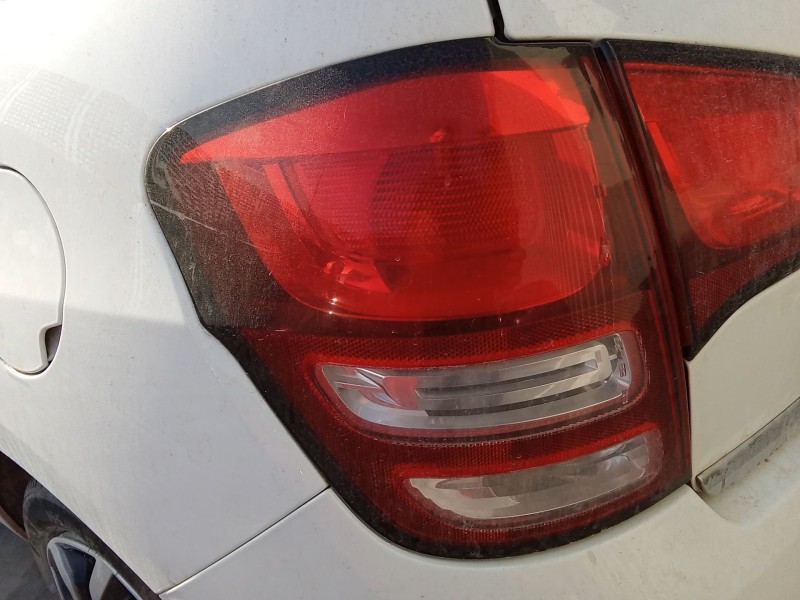 Recambio de piloto trasero izquierdo para citroën c3 ii (sc_) 1.4 referencia OEM IAM 9803928880  