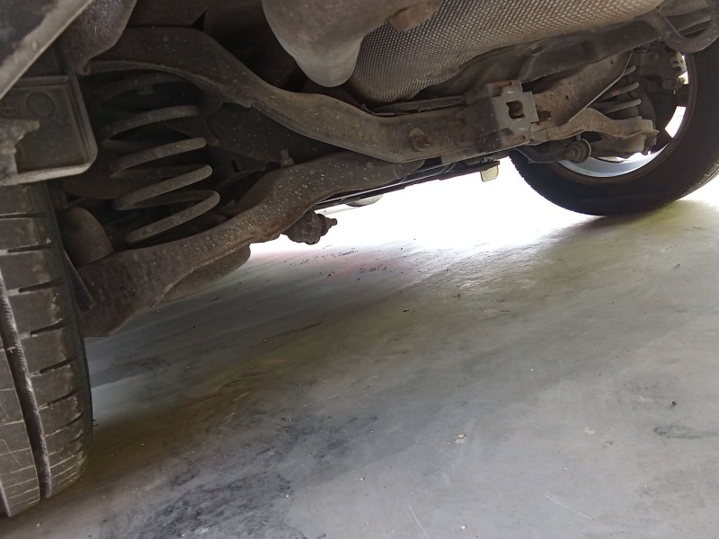 Recambio de puente trasero para mazda 3 sedán (bl) 1.6 mzr cd (bl12) referencia OEM IAM BBM428800D  