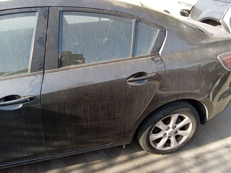 Recambio de puerta trasera izquierda para mazda 3 sedán (bl) 1.6 mzr cd (bl12) referencia OEM IAM BBY27302XC  
