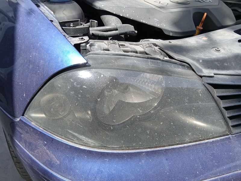 Recambio de faro derecho para seat ibiza iii (6l1) 1.9 tdi referencia OEM IAM 6L1941752M  
