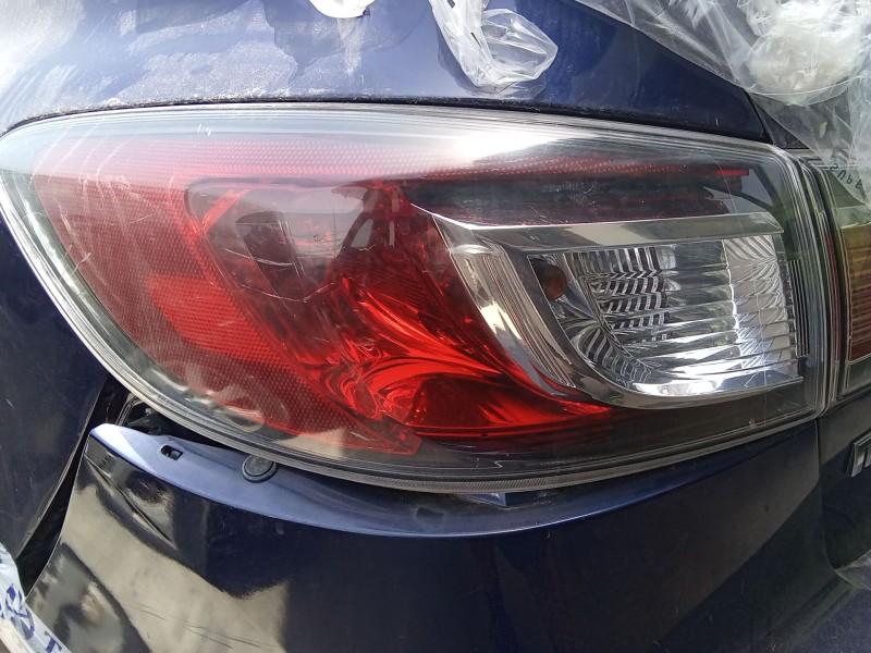 Recambio de piloto trasero izquierdo para mazda 3 sedán (bl) 1.6 mzr cd (bl12) referencia OEM IAM BBP251160E  
