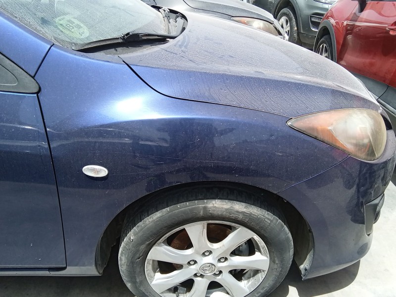 Recambio de aleta delantera derecha para mazda 3 sedán (bl) 1.6 mzr cd (bl12) referencia OEM IAM BBP852111B  