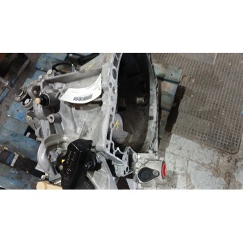 Recambio de caja cambios para peugeot 308 sport referencia OEM IAM 20DP42  