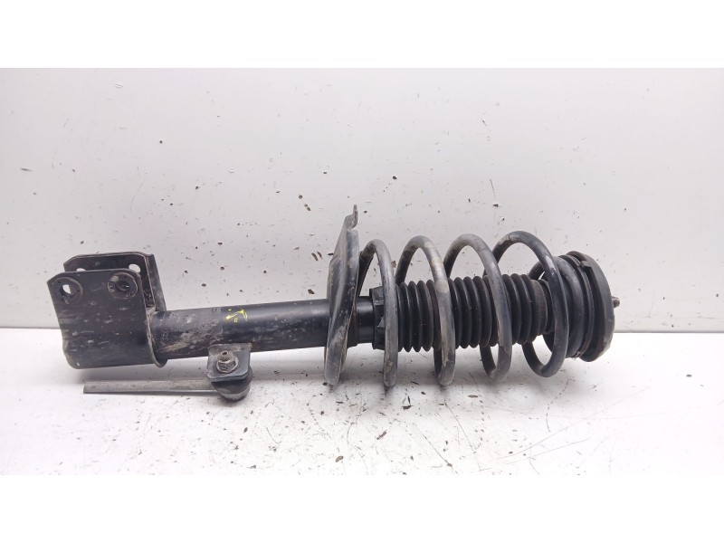 Recambio de amortiguador delantero izquierdo para peugeot 3008 i monospace (0u_) 1.2 referencia OEM IAM 9811524880 c58534 