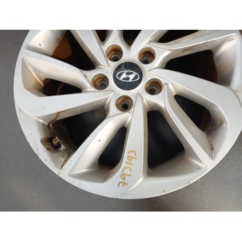 Recambio de llanta para hyundai tucson 25 aniversario 4x2 referencia OEM IAM 52910 D7210  17 PULGADAS