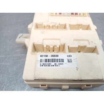 Recambio de caja reles / fusibles para ssangyong tivoli limited 4x2 referencia OEM IAM 8215035030  