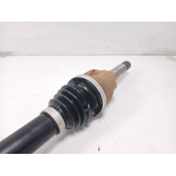 Recambio de transmision delantera derecha para citroën c3 iii (sx) 1.2 vti 82 lpg referencia OEM IAM 9677476680  