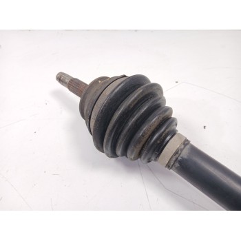 Recambio de transmision delantera derecha para citroën c3 iii (sx) 1.2 vti 82 lpg referencia OEM IAM 9677476680  