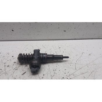 Recambio de inyector para seat ibiza iii (6l1) 1.9 tdi referencia OEM IAM 038130073aJ 0414720215 