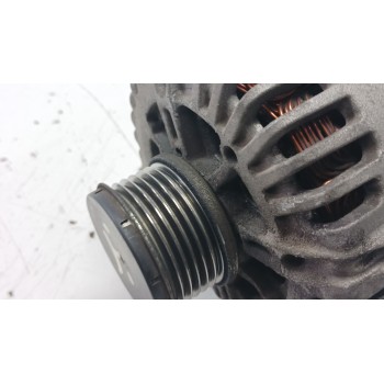 Recambio de alternador para citroën c4 i sedán 1.6 hdi referencia OEM IAM 9646321780  