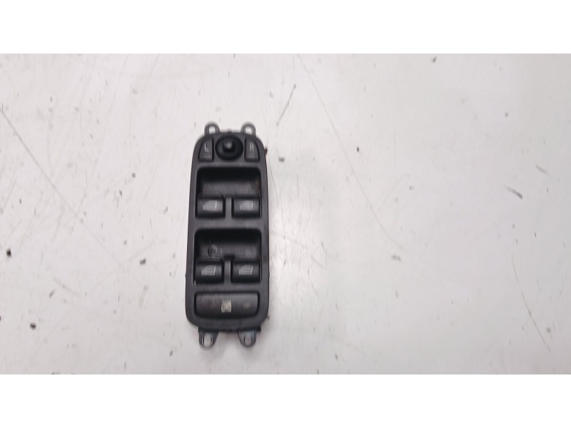 Recambio de mando elevalunas delantero izquierdo para volvo v50 (545) 2.0 d referencia OEM IAM 31295120  