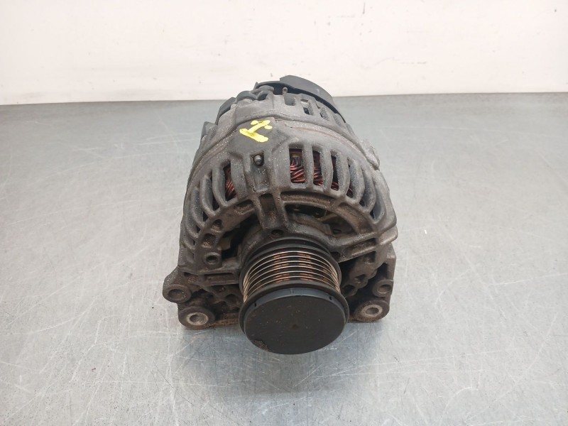 Recambio de alternador para seat ibiza iii (6l1) 1.9 tdi referencia OEM IAM 038903023l  