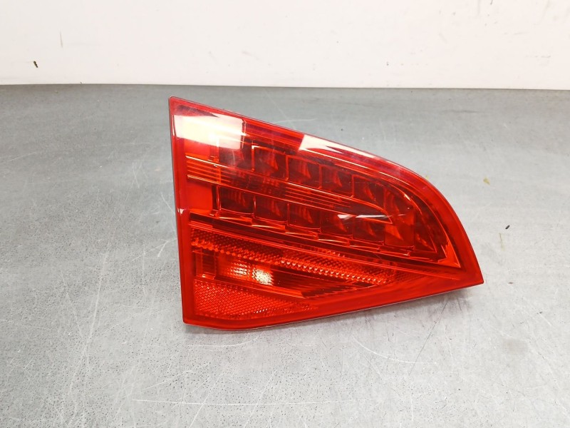 Recambio de piloto trasero izquierdo interior para audi a4 b8 avant (8k5) 2.0 tdi referencia OEM IAM 8K9945093B  