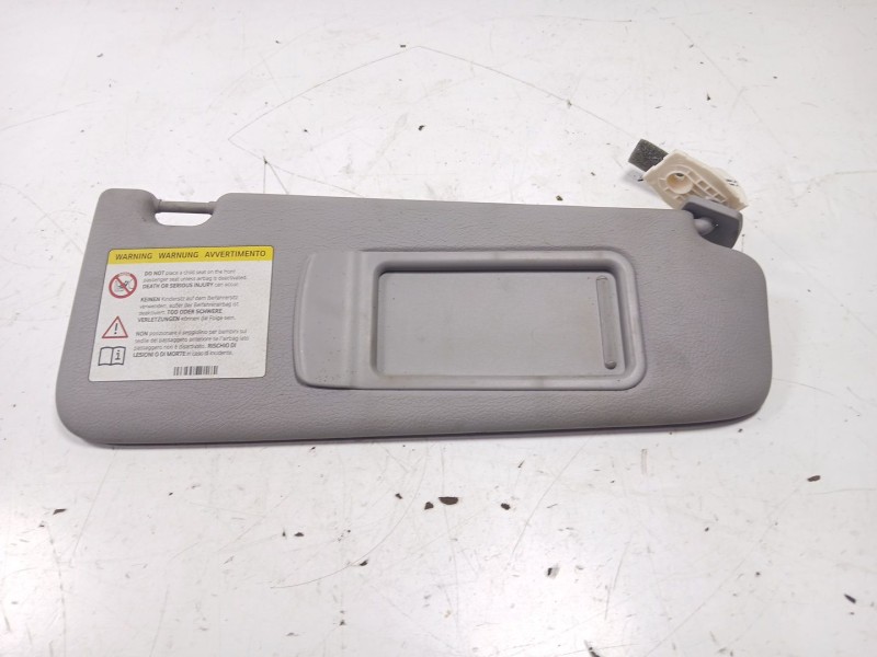 Recambio de parasol derecho para bmw serie 5 touring (f11) 525d referencia OEM IAM 51168038164  