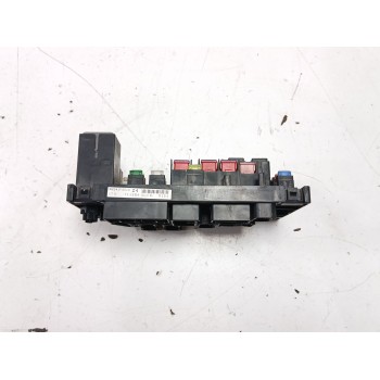 Recambio de caja reles / fusibles para subaru impreza g12 classic referencia OEM IAM 82201FG010  
