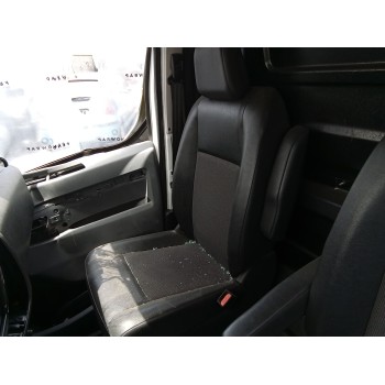 ASIENTO DELANTERO DERECHO 