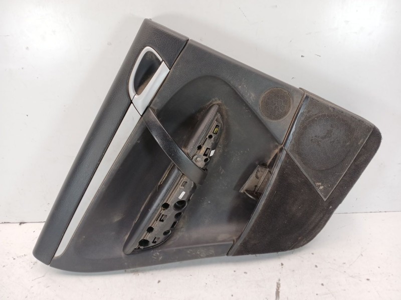 Recambio de guarnecido puerta trasera izquierda para porsche cayenne (9pa) 3.2 referencia OEM IAM 7L0863981A  
