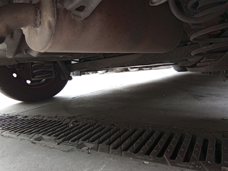 Recambio de puente trasero para kia rio iii (ub) 1.25 cvvt referencia OEM IAM 551001W100  