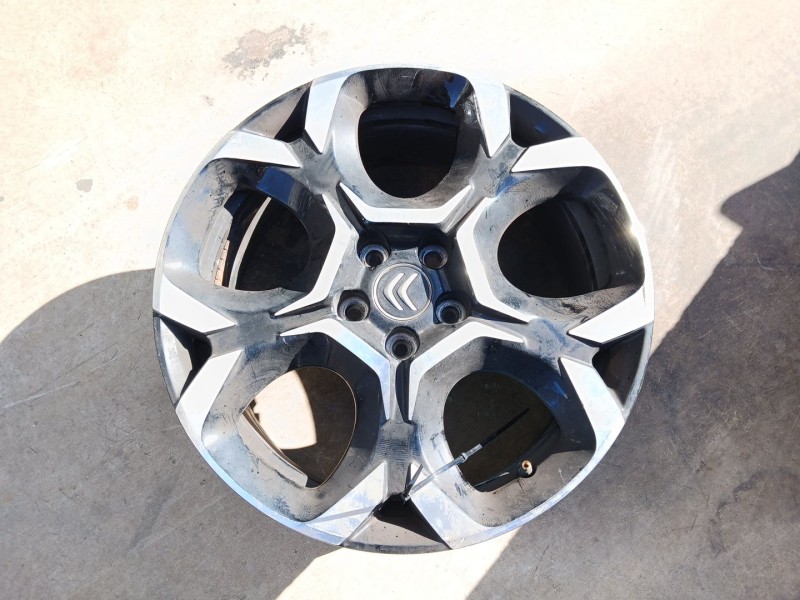 Recambio de llanta para citroën c5 aircross feel referencia OEM IAM 7.5JX18CH5 ET49 X1 9842920877