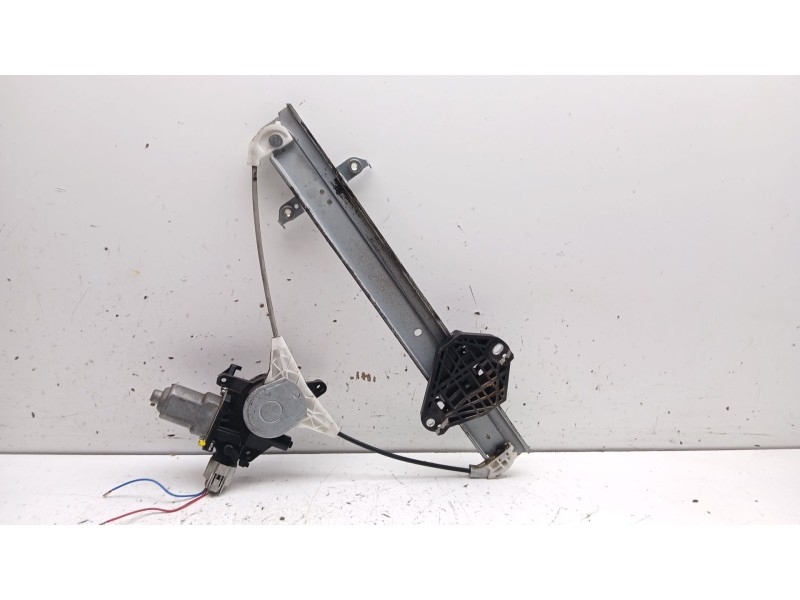 Recambio de elevalunas trasero izquierdo para subaru impreza g12 2.0 diesel cat referencia OEM IAM 61042FG013 ELÉCTRICO 