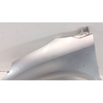 Recambio de aleta delantera izquierda para citroën c4 i sedán 1.6 hdi referencia OEM IAM 7840Q3 9652507380 