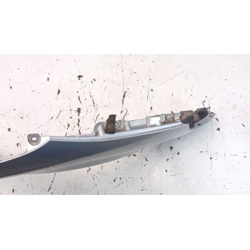 Recambio de aleta delantera derecha para citroën c4 i sedán 1.6 hdi referencia OEM IAM 7841S2 9652507280 