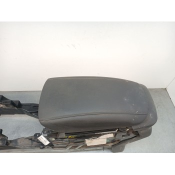 Recambio de apoyabrazos central para ford mondeo lim. trend referencia OEM IAM s73f043b04a  