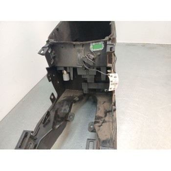 Recambio de apoyabrazos central para ford mondeo lim. trend referencia OEM IAM s73f043b04a  