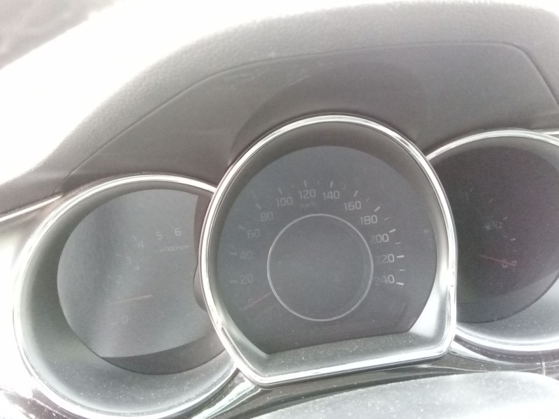 Recambio de cuadro instrumentos para kia cee´d (jd) 1.4 crdi 90 referencia OEM IAM 94033A2020  