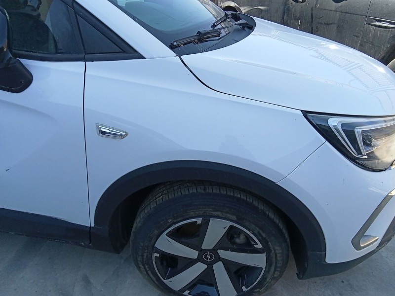 Recambio de aleta delantera derecha para opel crossland x / crossland (p17, p2qo) 1.2 (75) referencia OEM IAM 39136754  