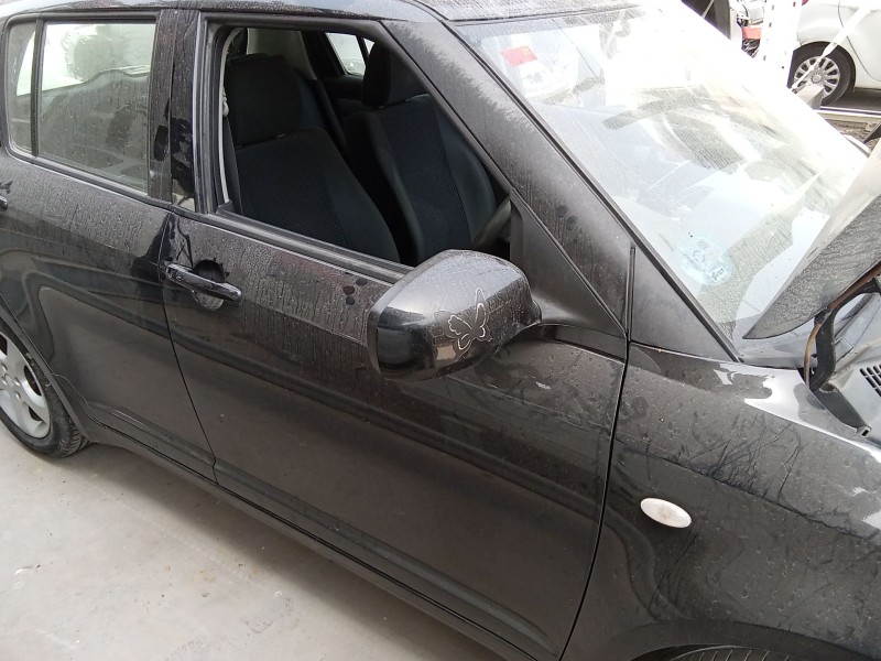 Recambio de puerta delantera derecha para suzuki swift iii (mz, ez) 1.5 (rs 415) referencia OEM IAM 6800162J00000  