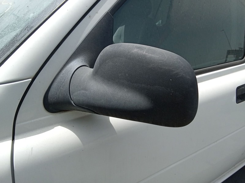 Recambio de retrovisor izquierdo para land rover freelander i (l314) 1.8 16v 4x4 referencia OEM IAM CRB501080PMD  