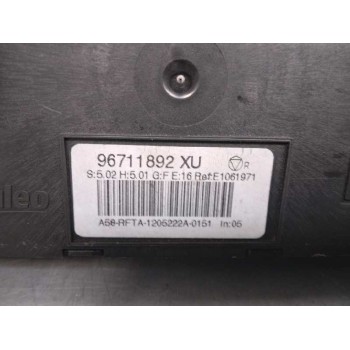 Recambio de mando climatizador para citroën c3 picasso collection referencia OEM IAM 96711892XU  